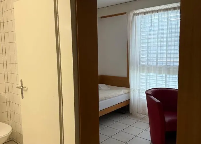 Hotell Loetschberg Spiez