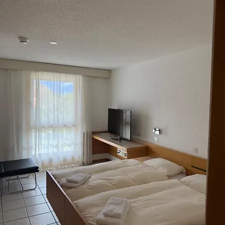 Loetschberg 3* Spiez